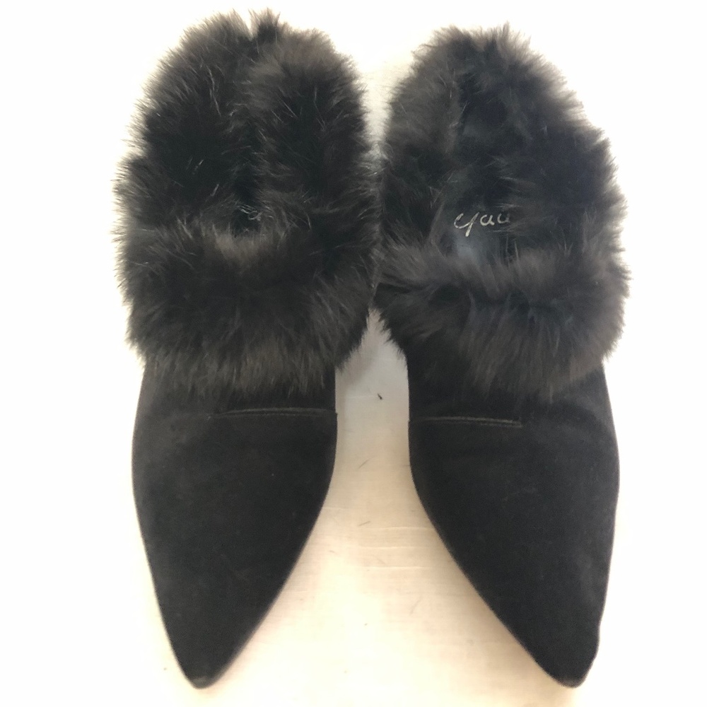 VTG 80s Elegant Black Suede Kitten Heels with Rabbit Fur Trim